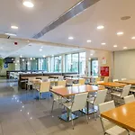 Express Lisbon Airport By Ihg