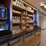 Express Lisbon Airport By Ihg