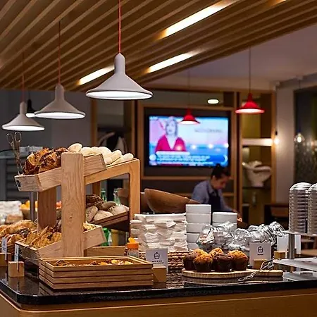 Express Lisbon Airport By Ihg فندق Portela (Loures)