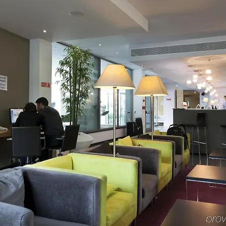 Express Lisbon Airport By Ihg Отель 3*