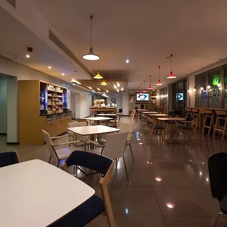 Express Lisbon Airport By Ihg מלון Portela (Loures)