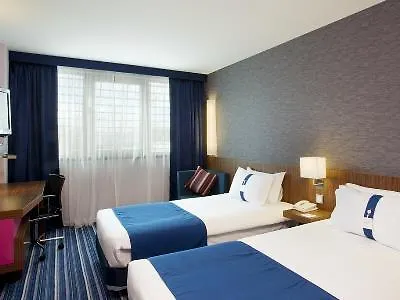 מלון Express Lisbon Airport By Ihg